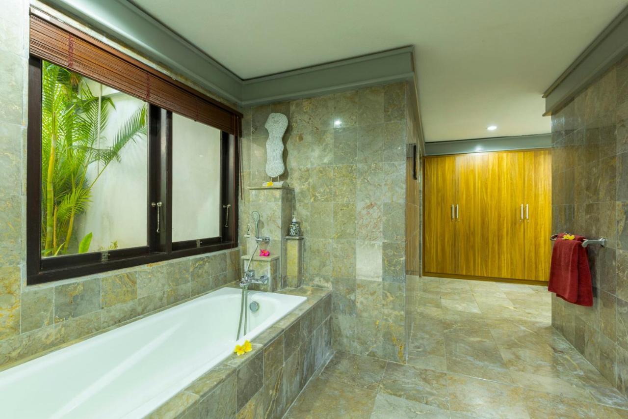 Villa Kibbi Seminyak Exterior foto